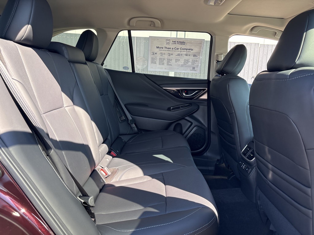 2025 Subaru Outback Limited XT photo 10
