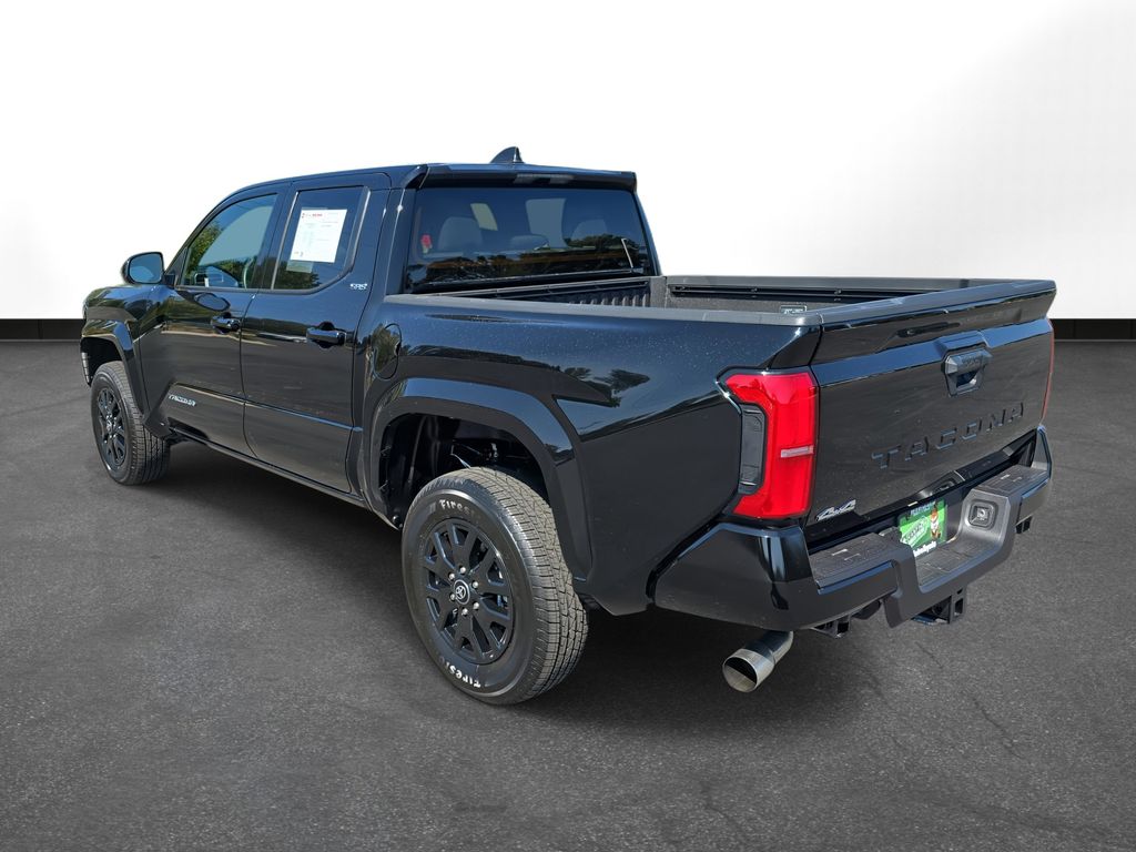 2025 Toyota Tacoma SR5 photo 7