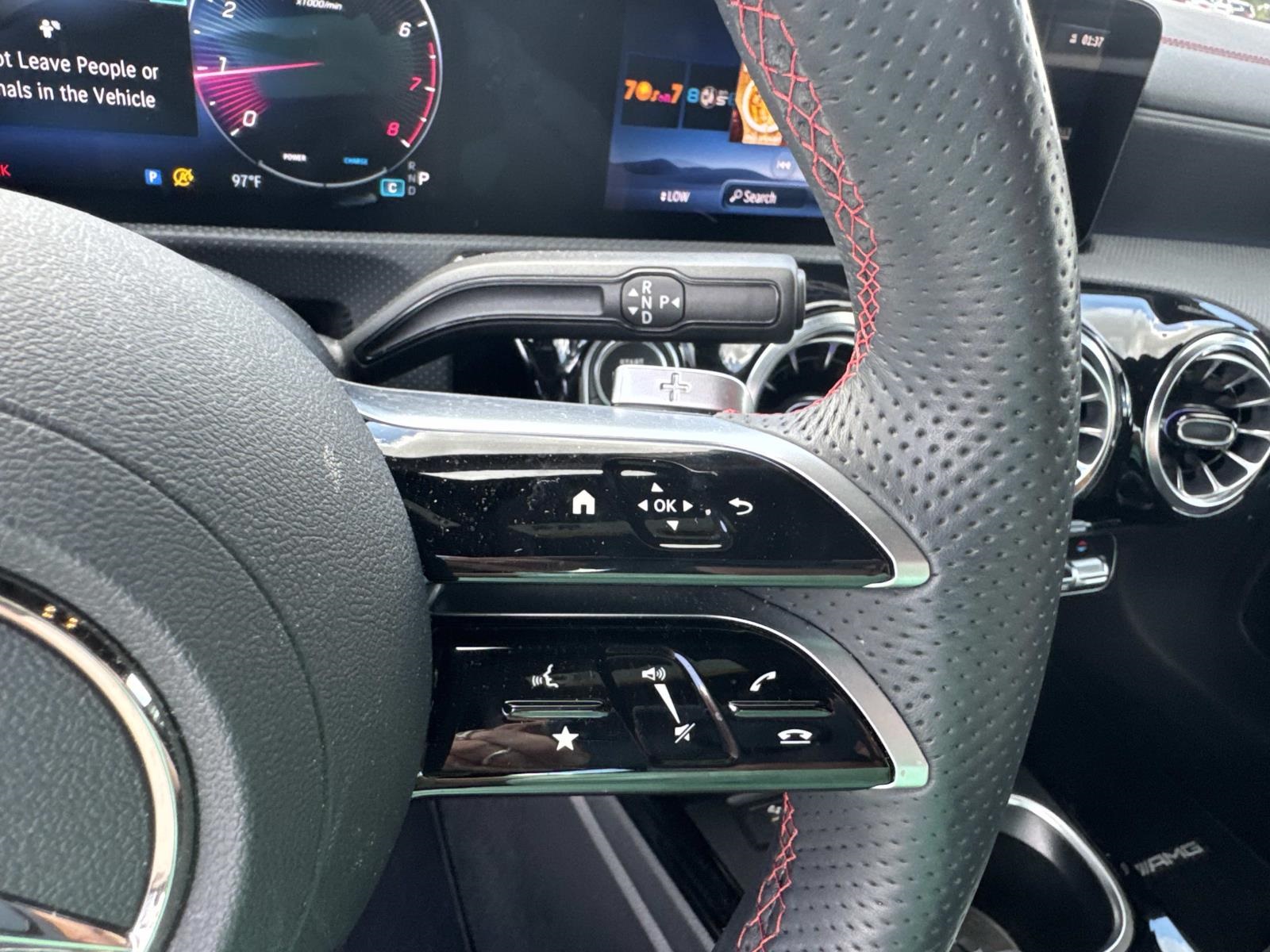 2025 Mercedes Benz CLA 250 photo 21