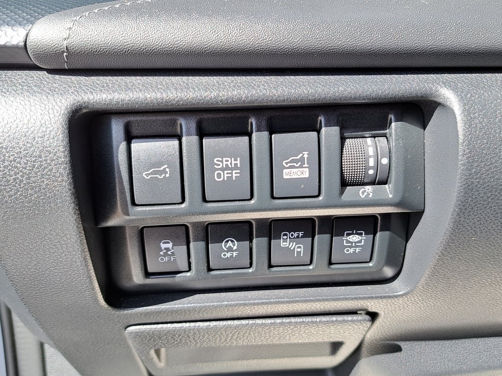 2020 Subaru Forester Touring photo 11