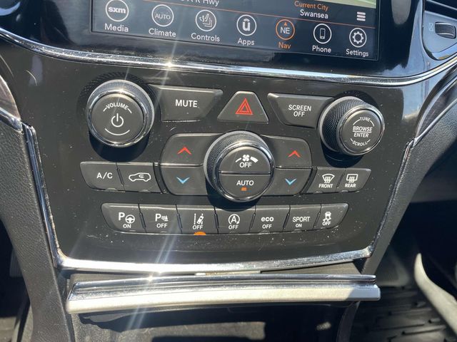 2021 Jeep Grand Cherokee Overland photo 22