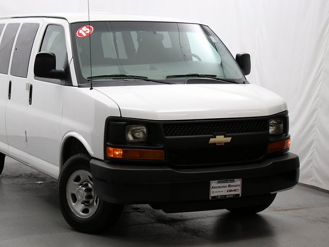 Used 2015 Chevrolet Express Passenger LS with VIN 1GNWGPFG1F1272294 for sale in Arlington Heights, IL