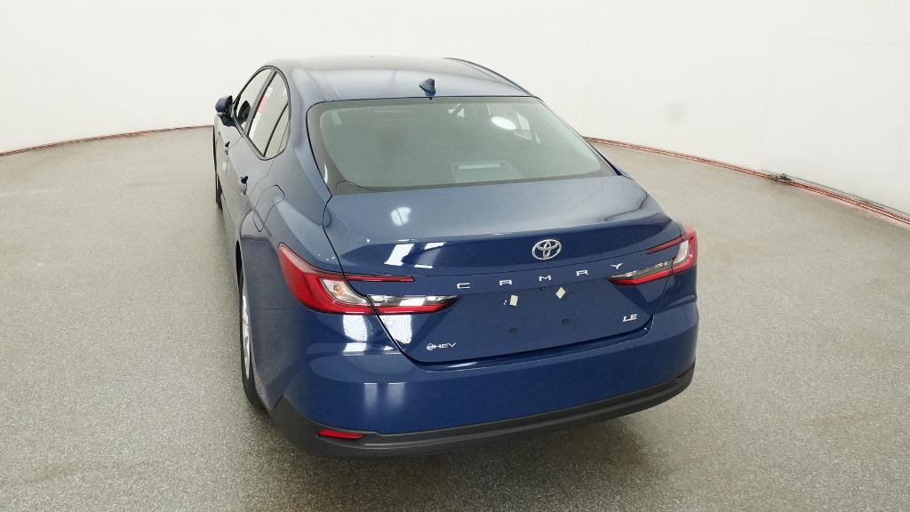 2025 Toyota Camry LE photo 16