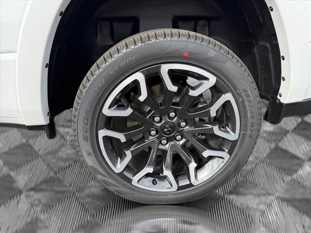 2025 Ram 1500 Limited photo 19