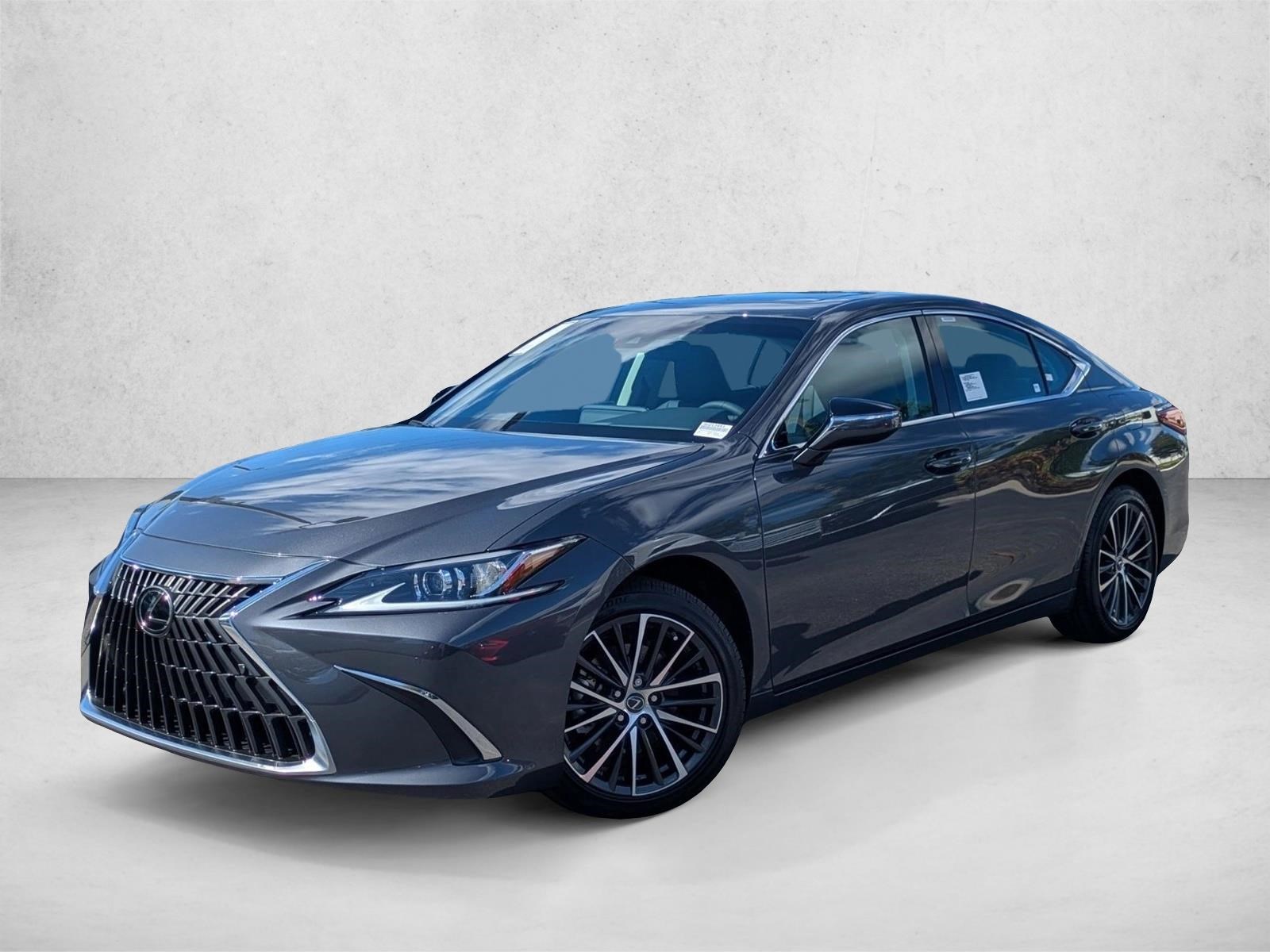 2025 Lexus ES 350's photo