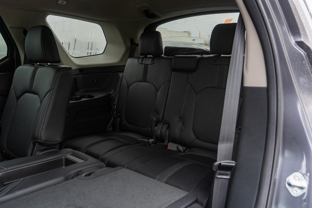 2025 Honda Pilot EX-L photo 13