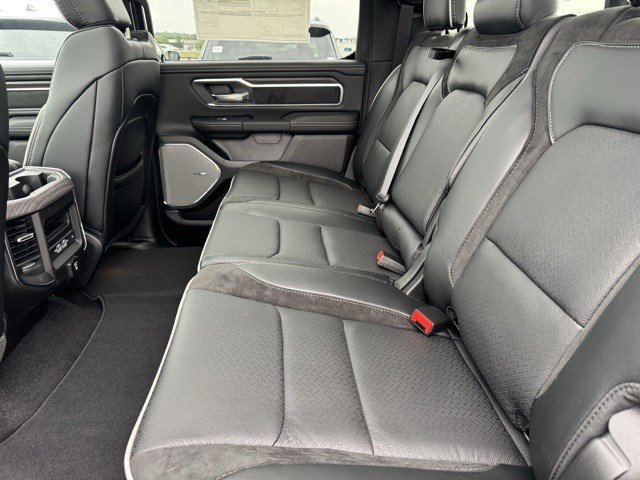2026 Ram 1500 Laramie photo 26