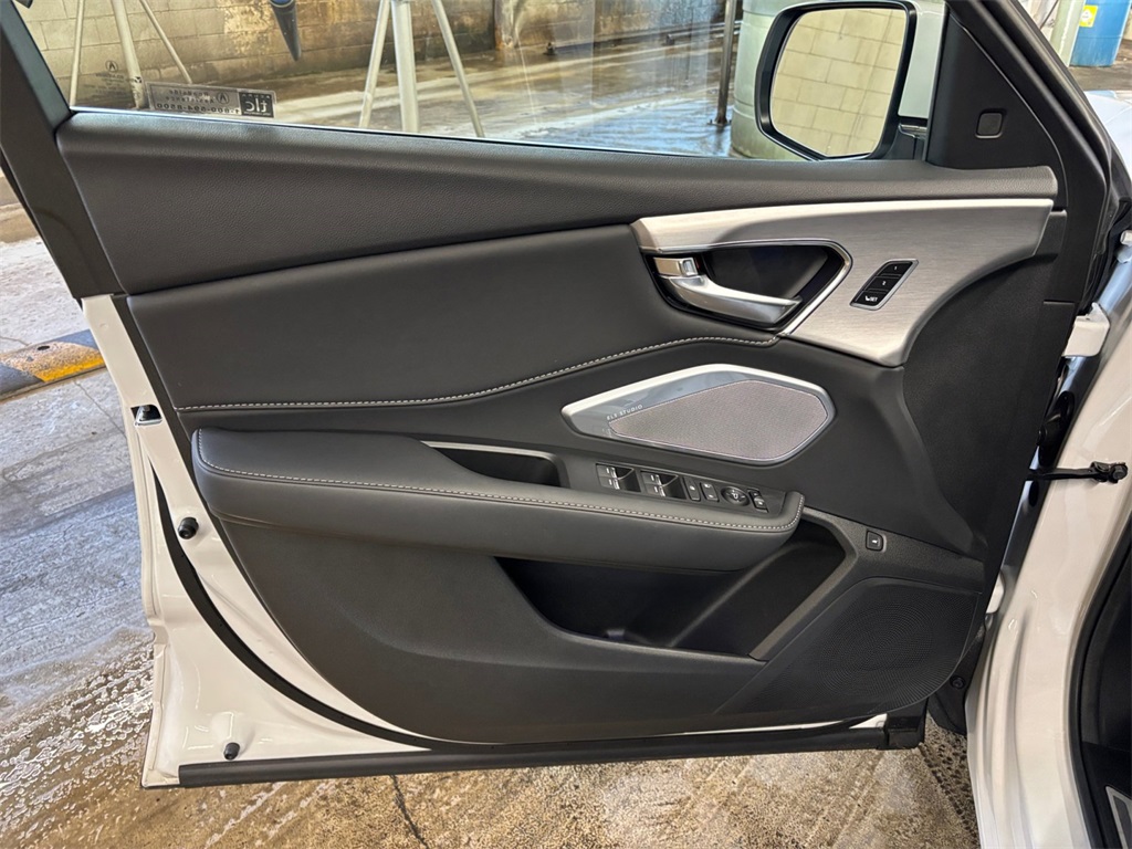 2025 Acura RDX Technology photo 10