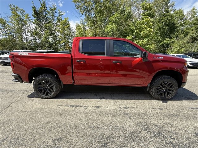 2026 Chevrolet Silverado LT Trail Boss photo 3