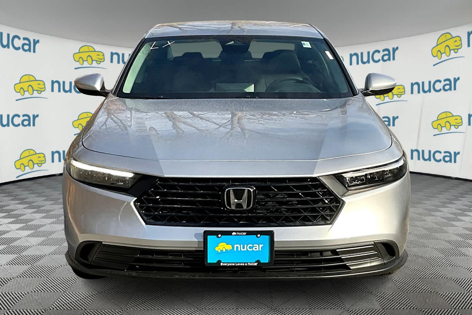 2025 Honda Accord LX photo 2