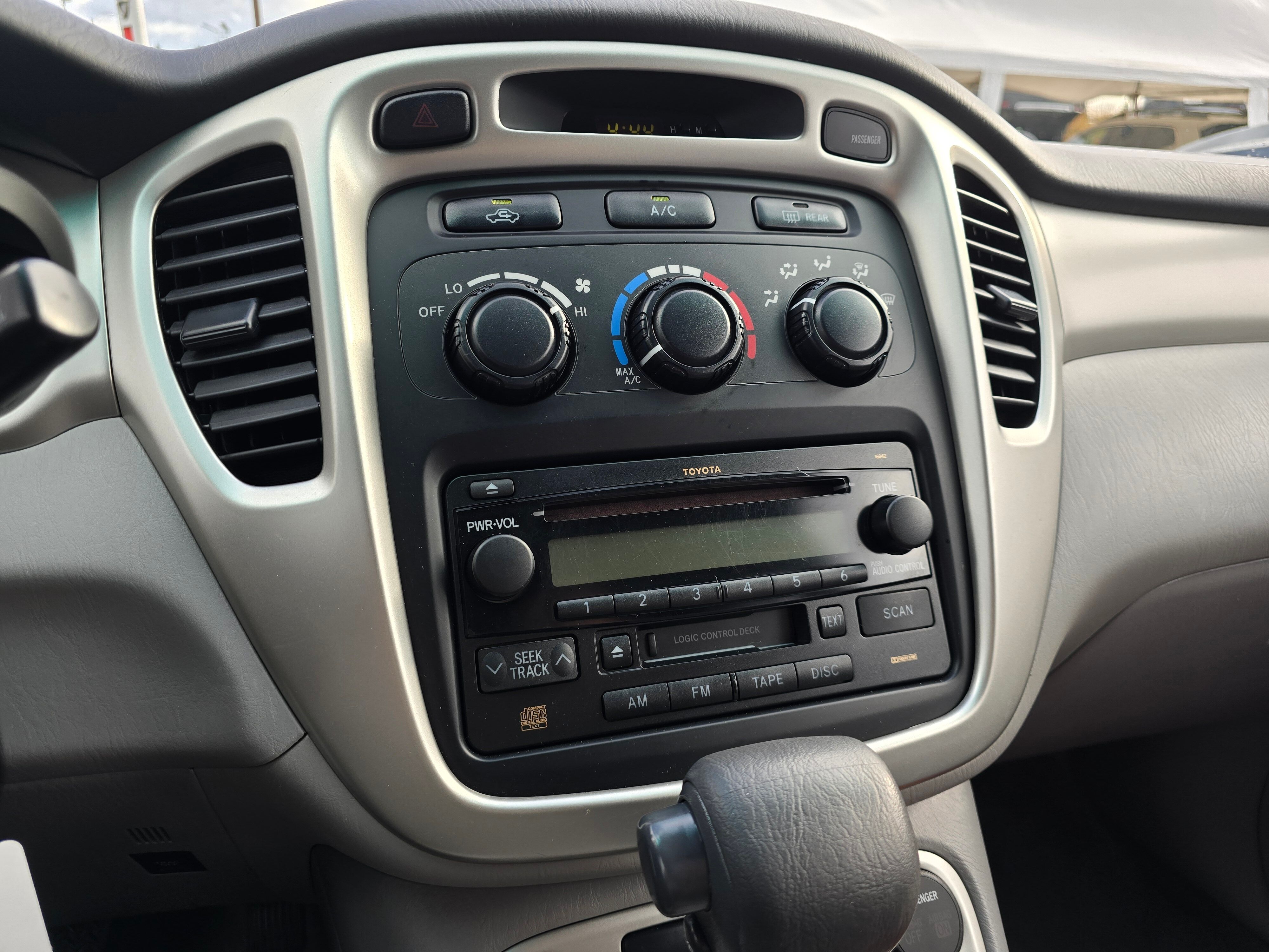 2006 Toyota Highlander Base photo 10
