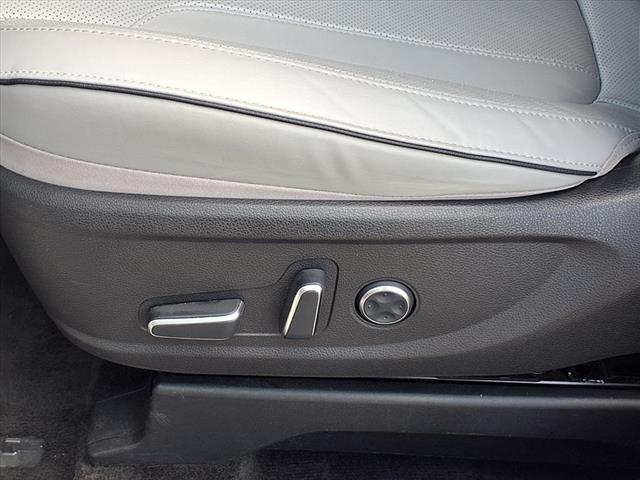 2024 Hyundai Palisade SEL photo 3