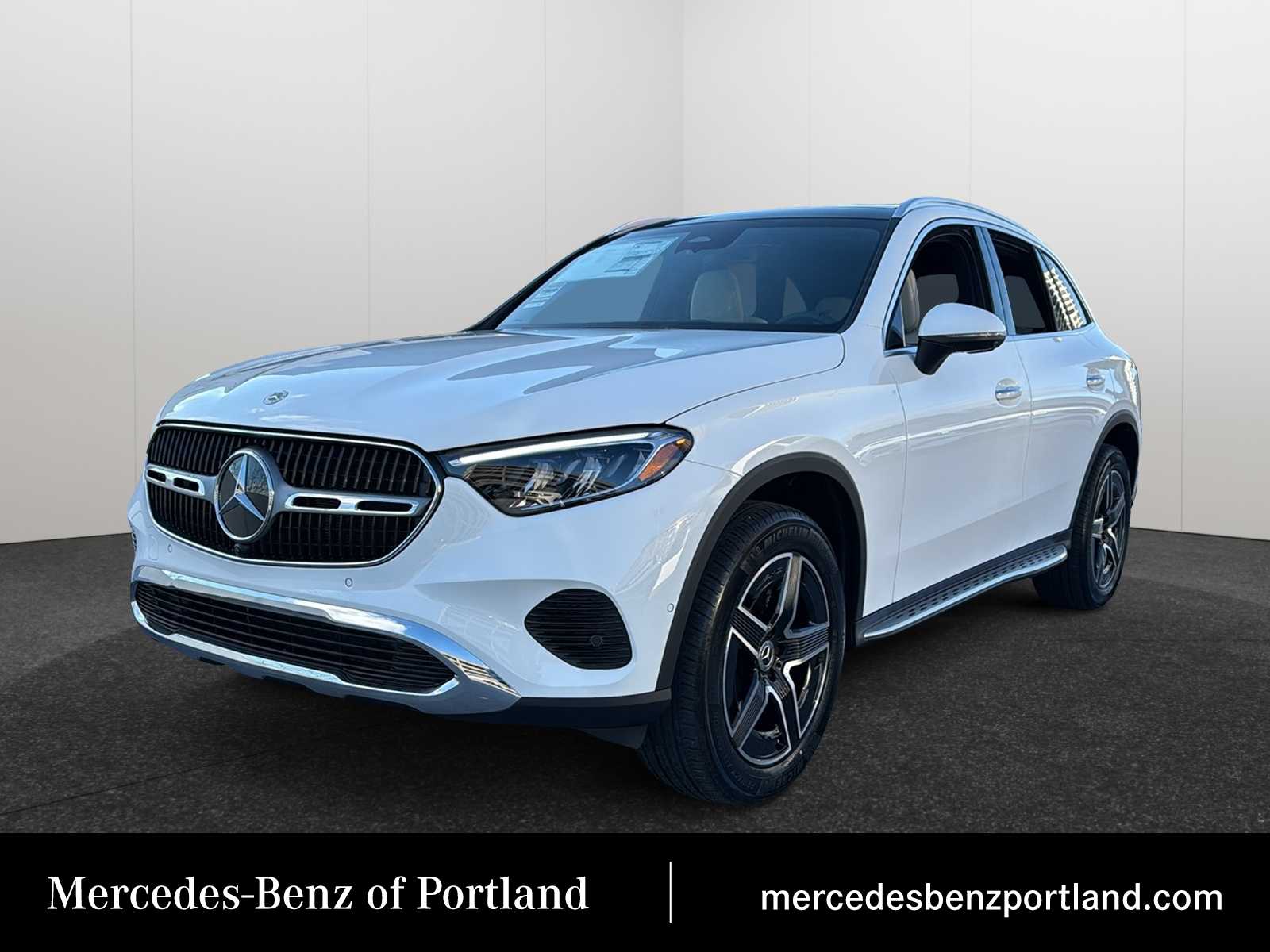 2026 Mercedes-Benz GLC Base's photo