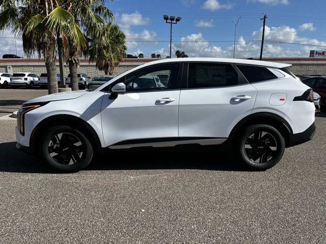 2026 Kia Sportage LX photo 3