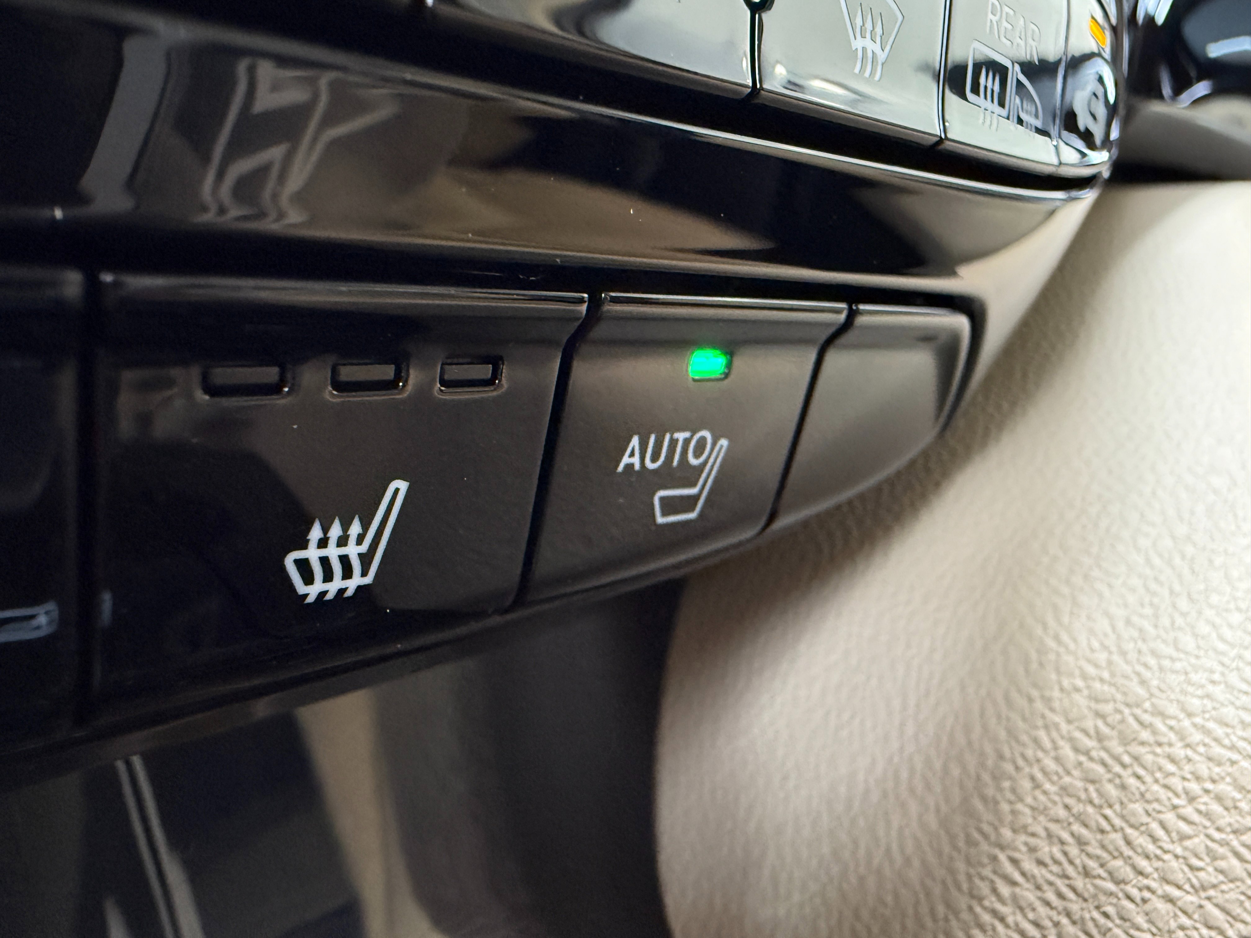 2026 Acura MDX SH-AWD photo 20