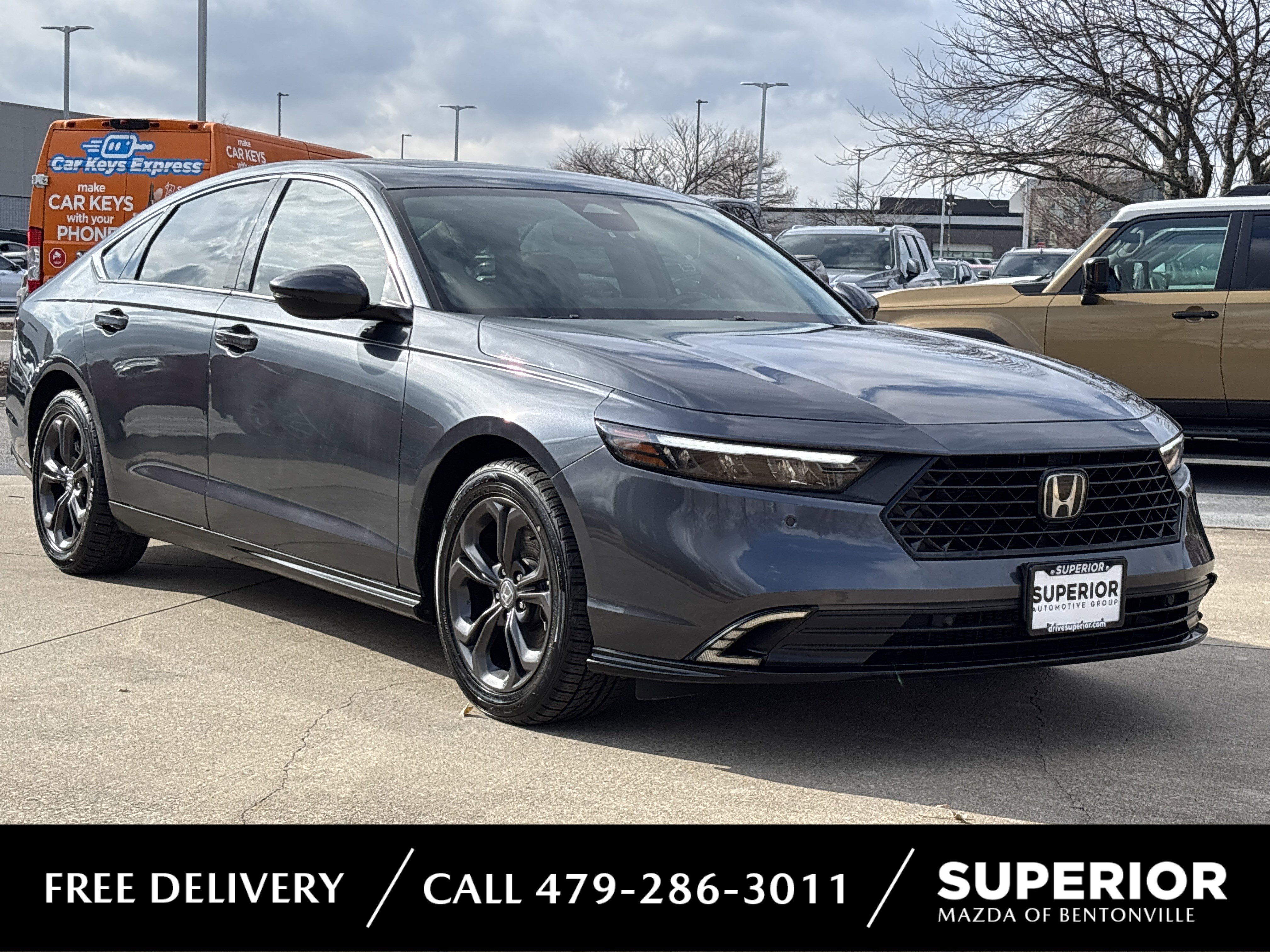 2024 Honda Accord Hybrid EX-L's photo