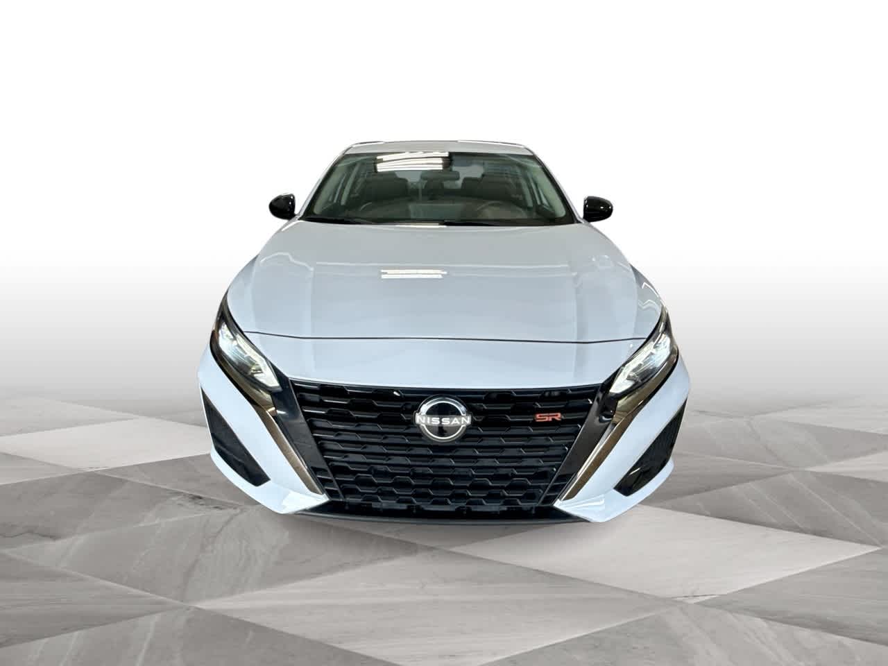 2024 Nissan Altima 2.5 SR photo 3