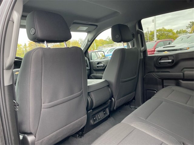 2024 CHEVROLET SILVERADO - Image 23