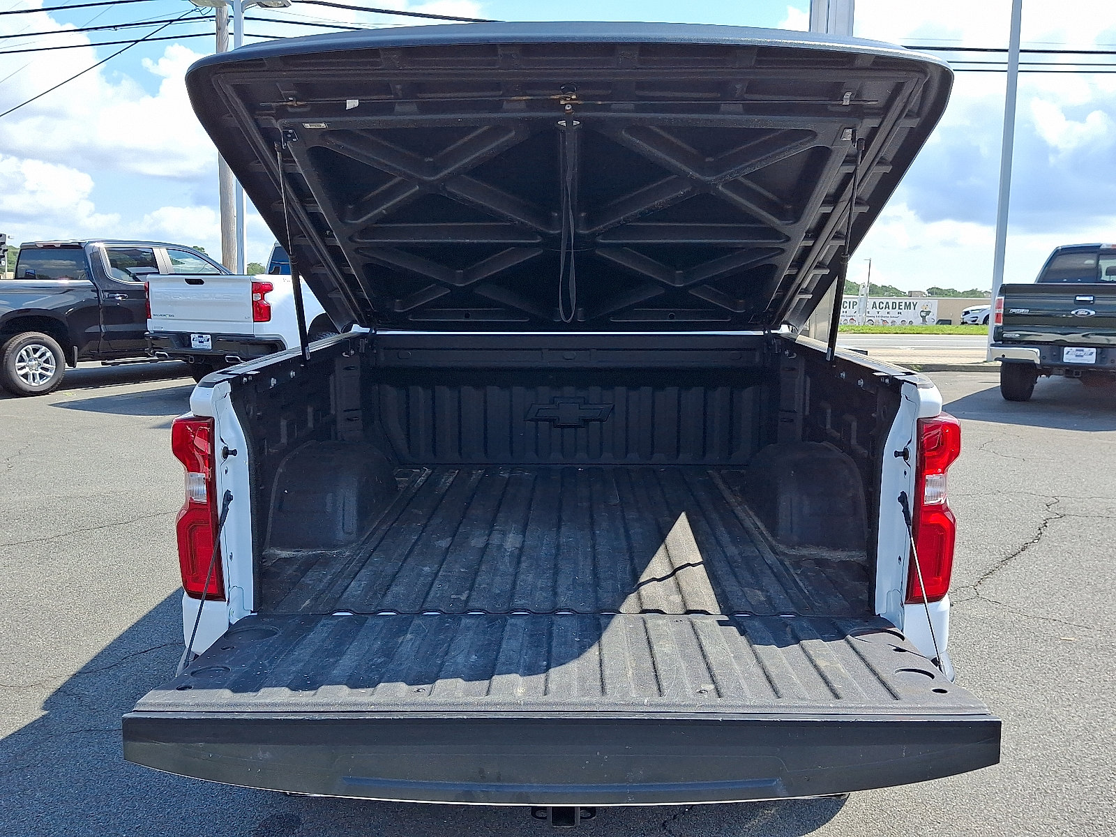 2022 Chevrolet Silverado 1500 LTZ photo 34