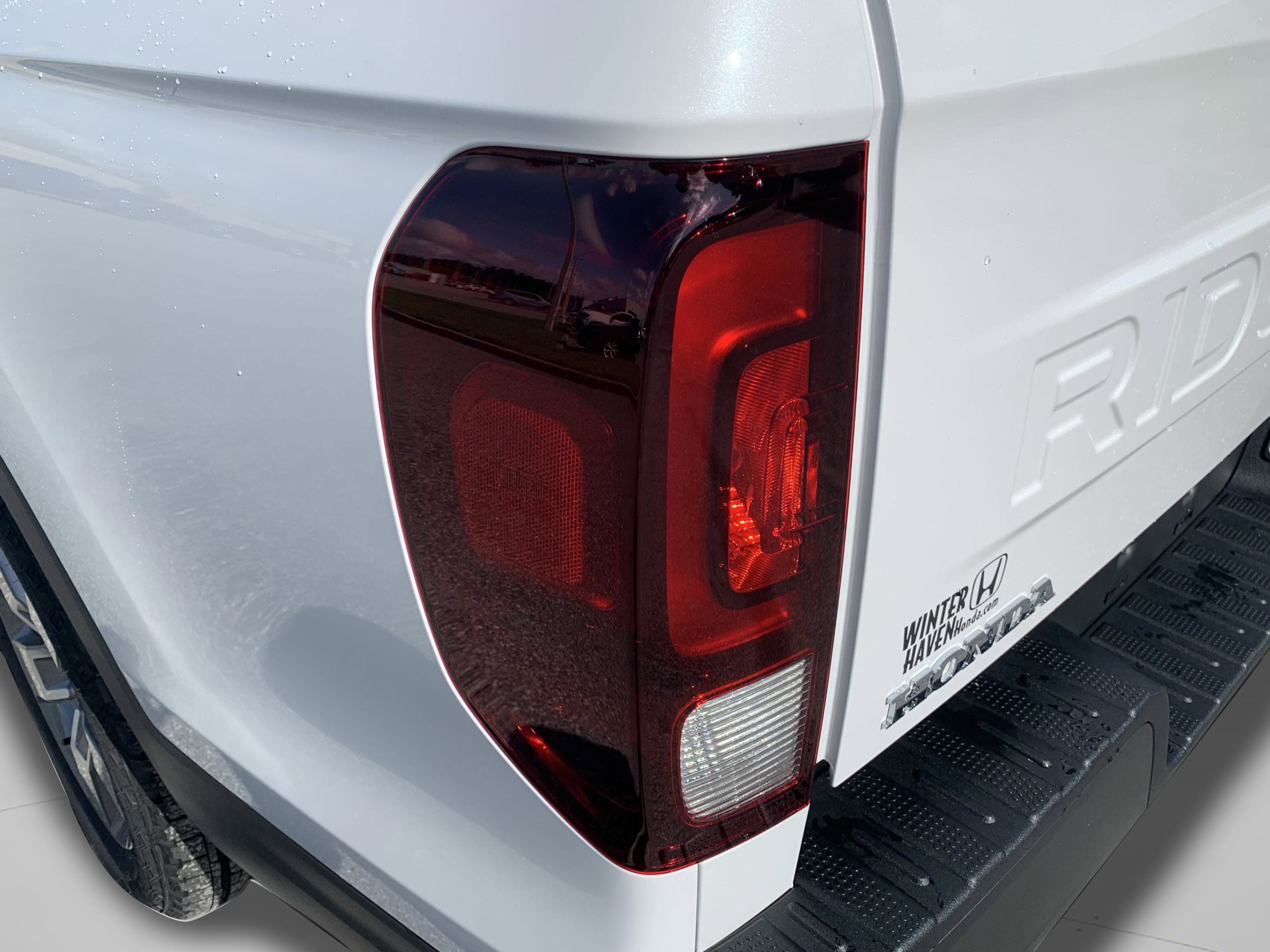 2025 Honda Ridgeline RTL photo 9
