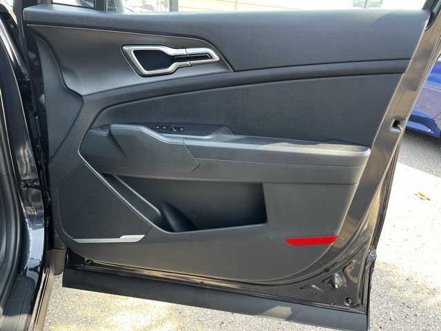 2026 Kia Sportage LX photo 21