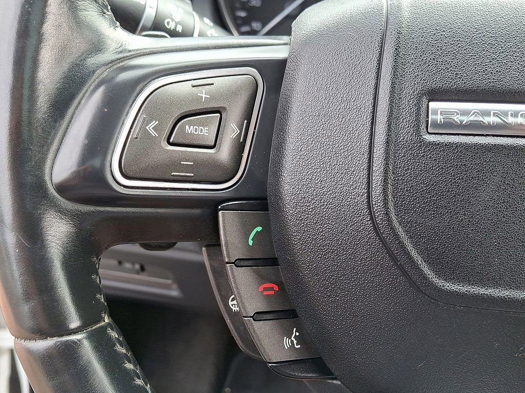 2015 Land Rover Range Rover Evoque Pure Plus photo 22