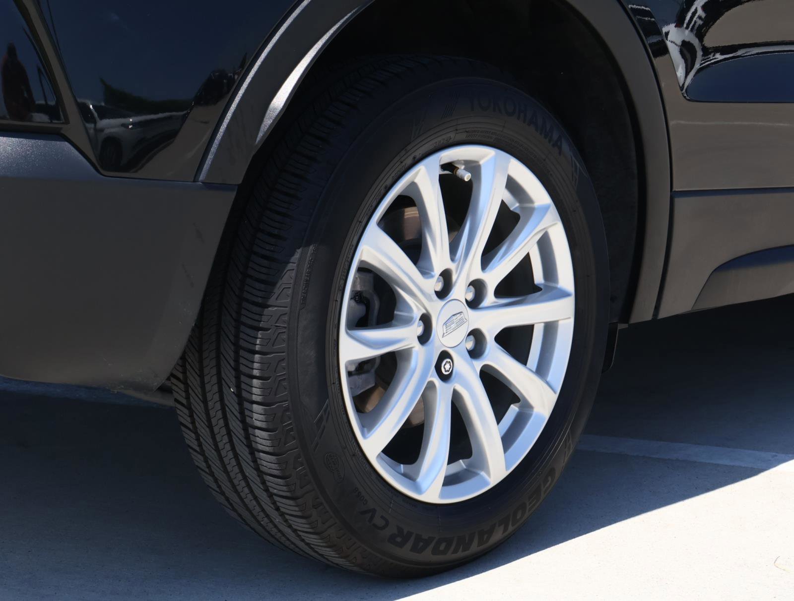 2022 Cadillac XT4 Luxury photo 11
