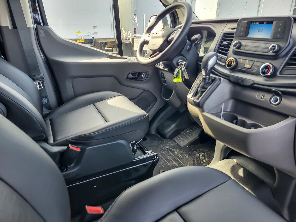 2025 Ford Transit Cargo Van photo 33