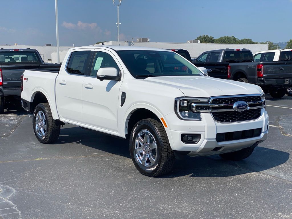 2025 Ford Ranger Lariat photo 2