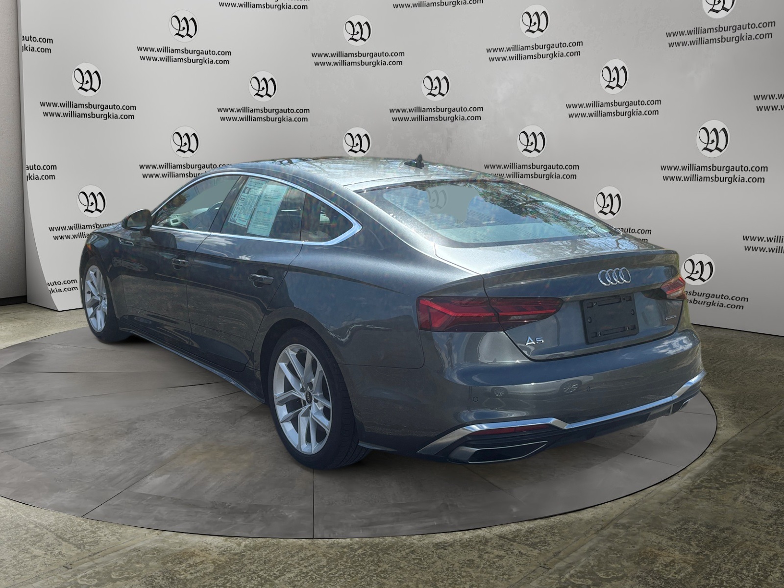 2024 Audi A5 45 S line Premium Plus Quattro photo 3