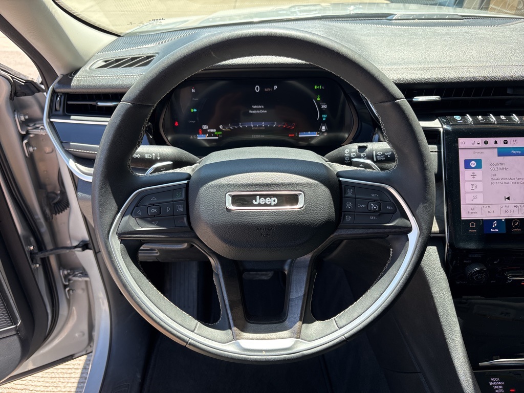 2023 Jeep Cherokee 4xe photo 8