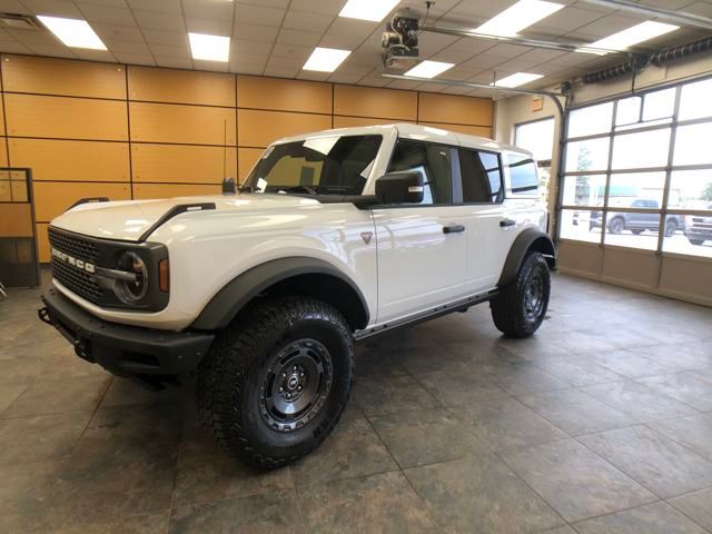 2025 Ford Bronco Badlands photo 3