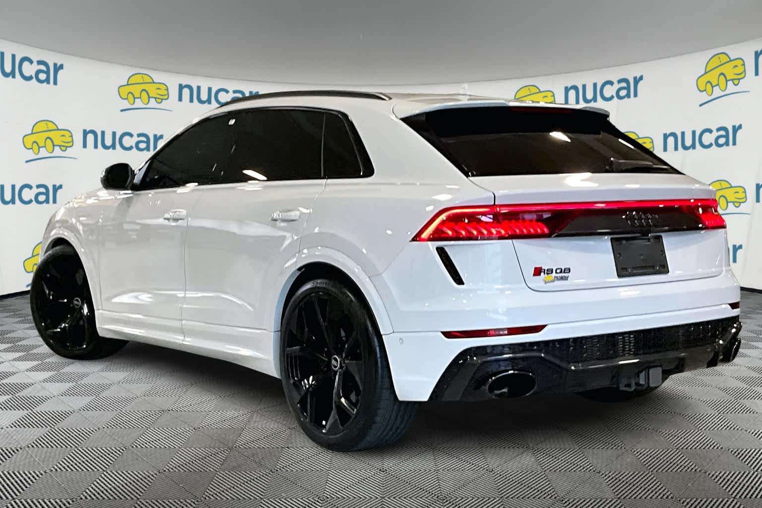 2021 Audi RS Q8 photo 4