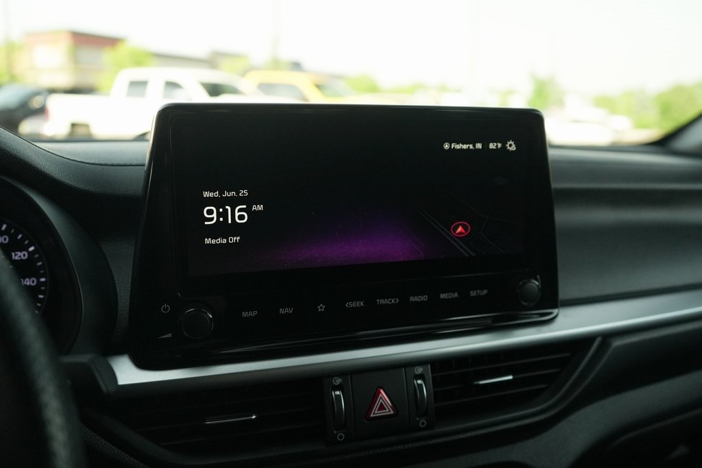 2023 Kia Forte GT-Line photo 24