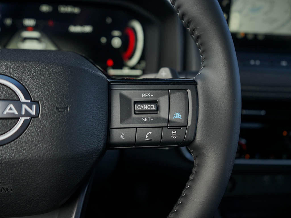 2025 Nissan Rogue SL photo 20
