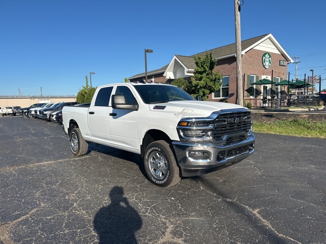 2025 Ram 2500 Tradesman photo 2