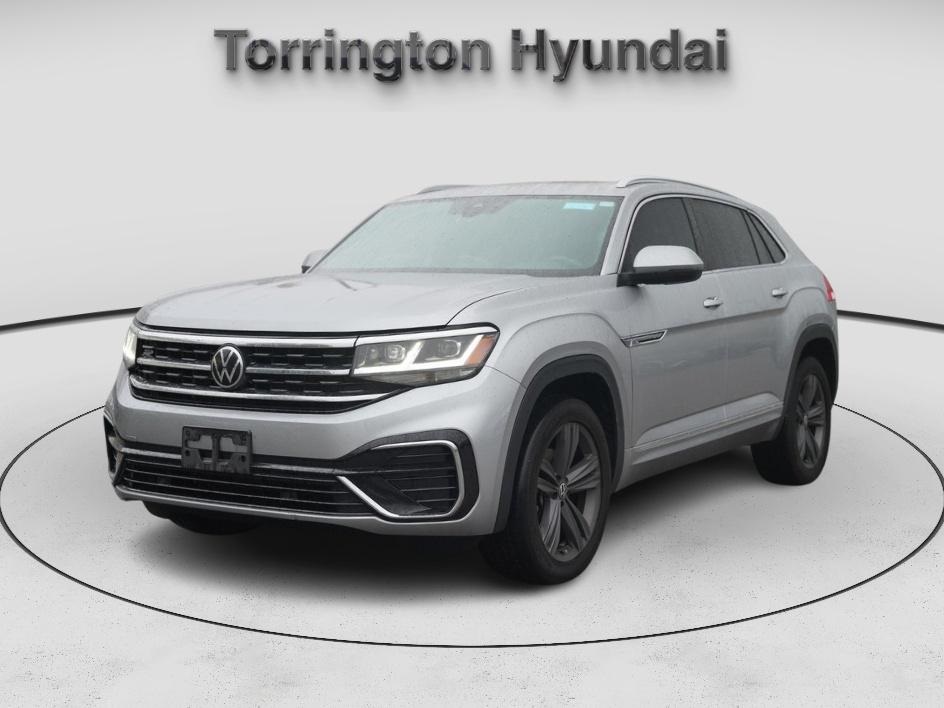 2022 Volkswagen Atlas Cross Sport V6 SEL R-Line photo 3