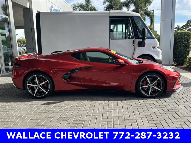 2021 Chevrolet Corvette Stingray 3LT photo 3