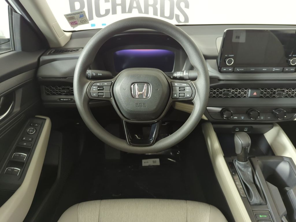 2025 Honda Accord LX photo 15