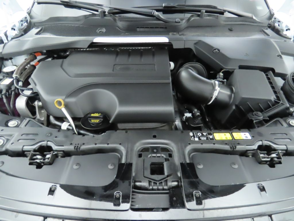 2025 Land Rover Range Rover Evoque S photo 24