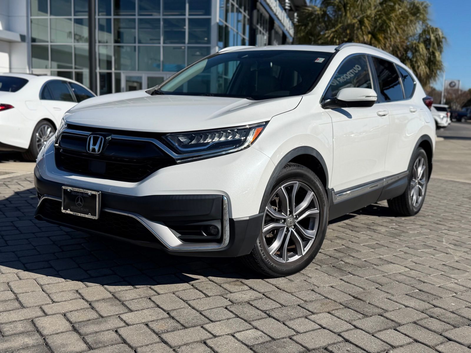 2021 Honda CR-V Touring's photo