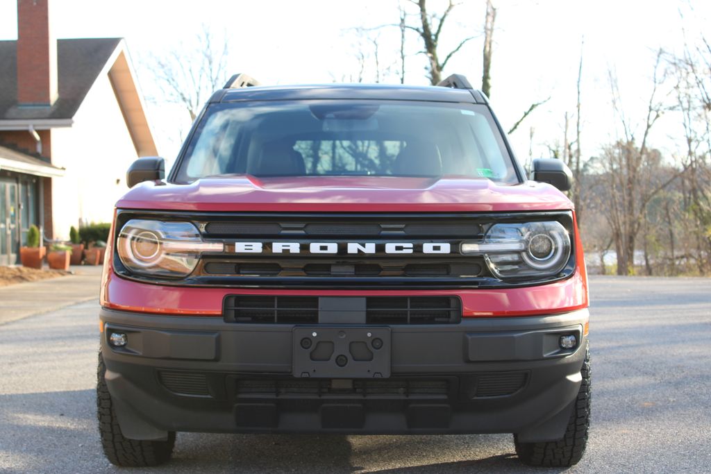 2023 Ford Bronco Sport Outer Banks photo 2