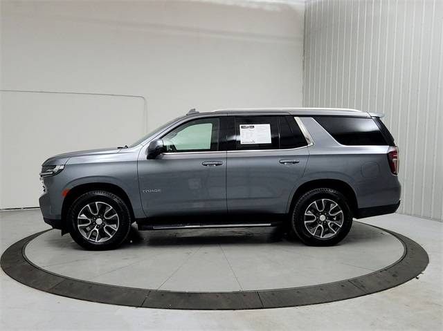 2021 Chevrolet Tahoe LT photo 3