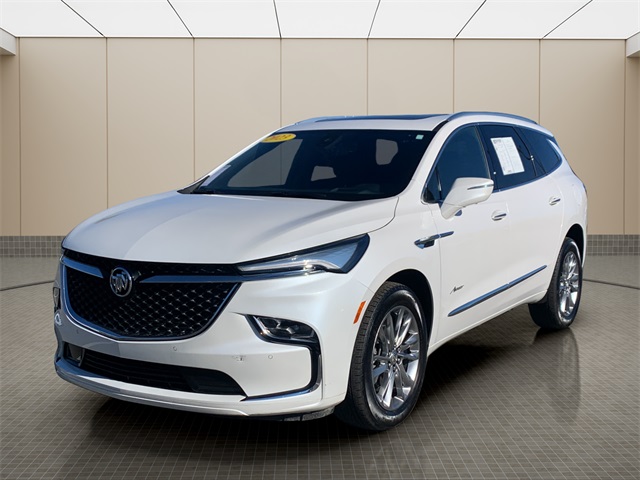 2023 Buick Enclave Avenir's photo