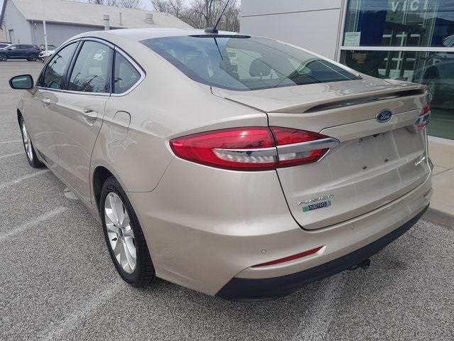 2019 Ford Fusion Energi Titanium photo 7