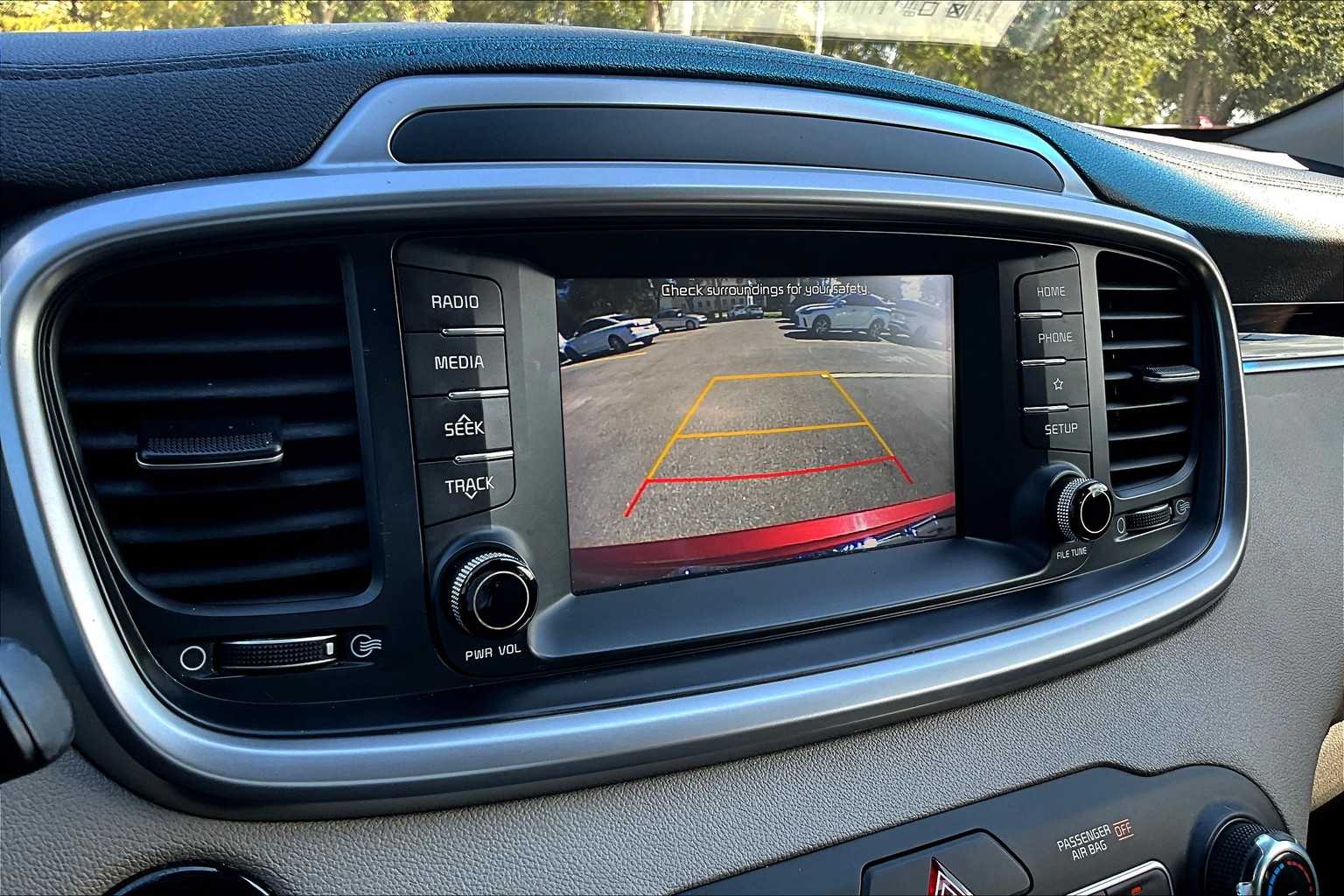 2020 Kia Sorento EX V6 photo 24