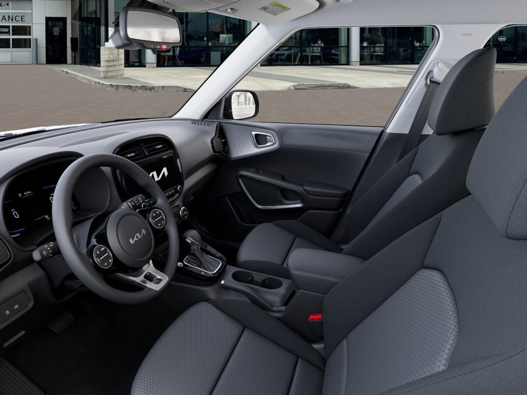 2025 Kia Soul S photo 13