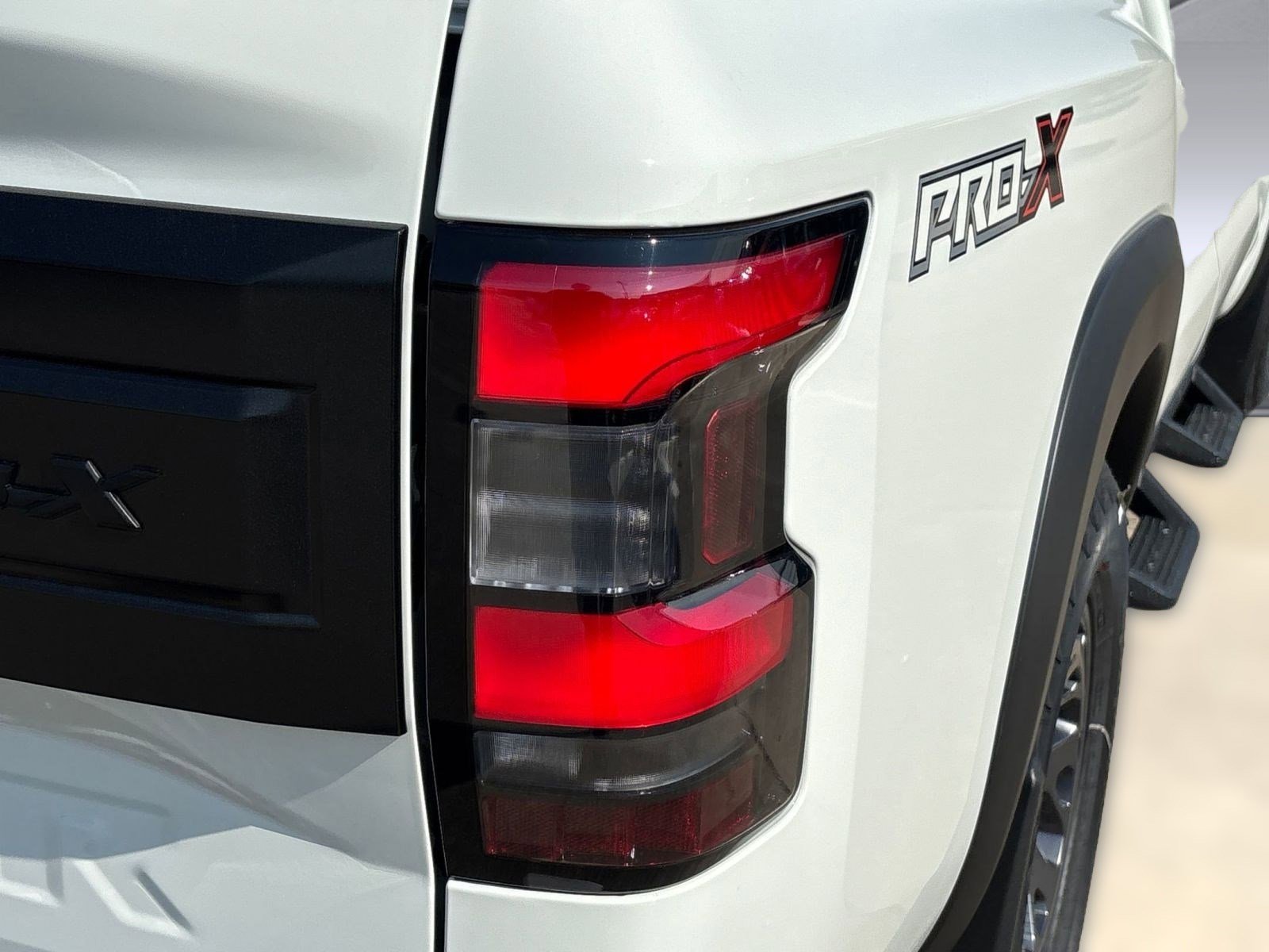 2026 Nissan Frontier Crew Cab PRO-X photo 13