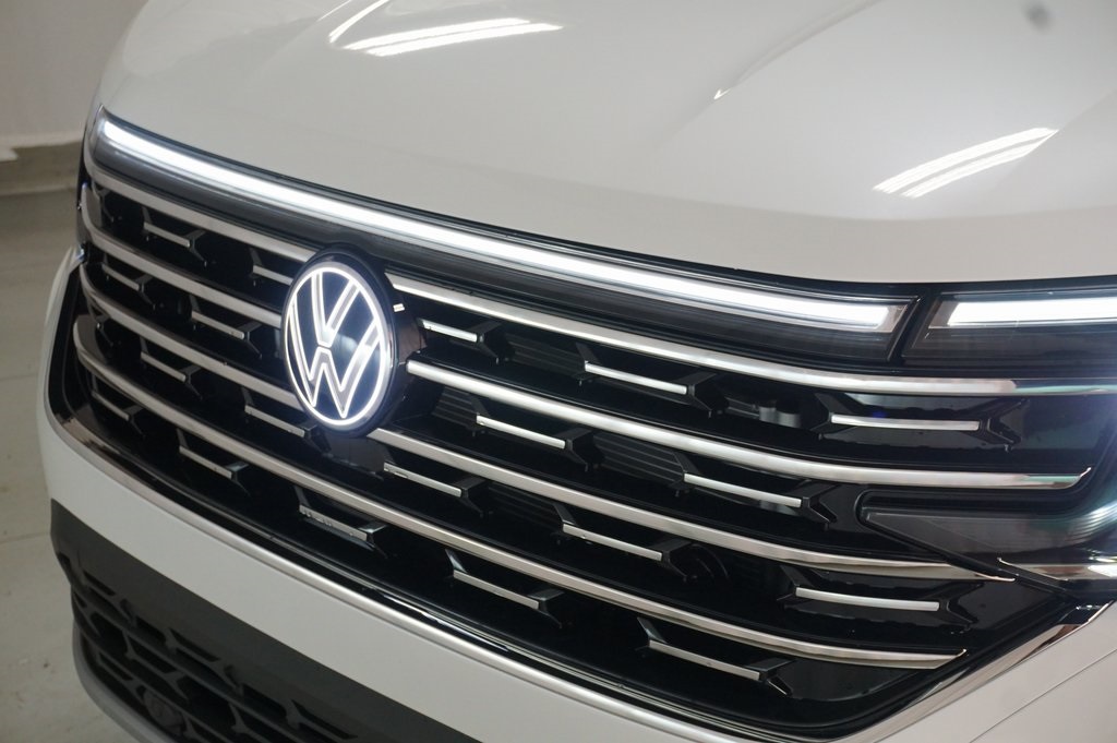 2026 Volkswagen Atlas SEL photo 35