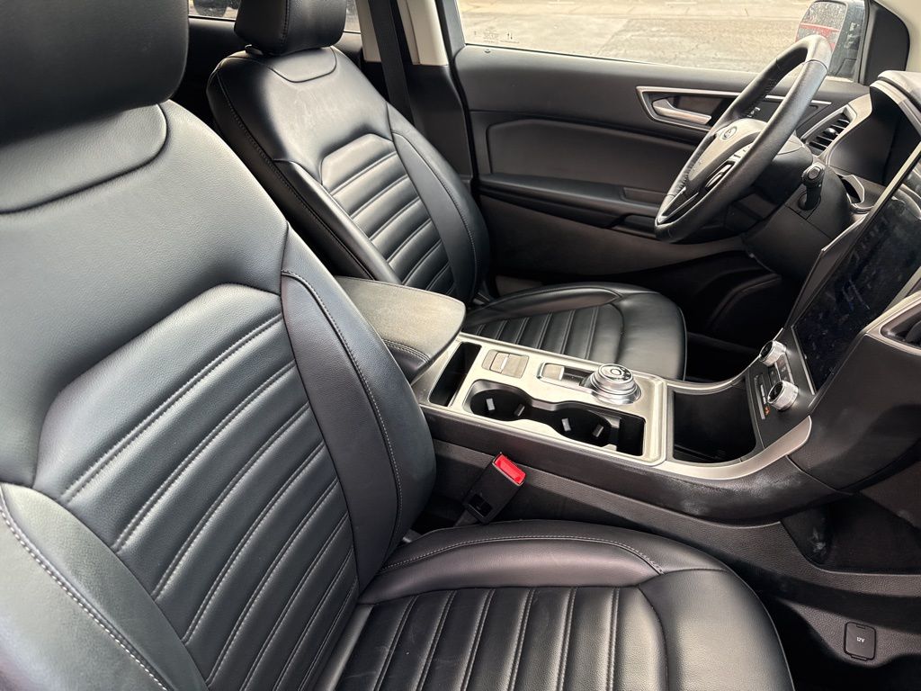 2024 Ford Edge SEL photo 36